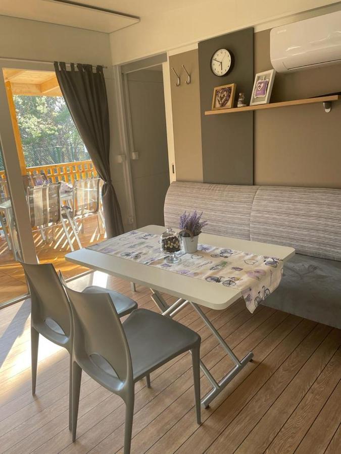 Mobile Homes Dololego - Drage Baška Voda Buitenkant foto
